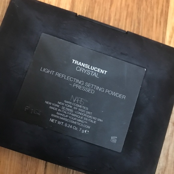 Nars setting powder---pressed - Picture 2 of 3
